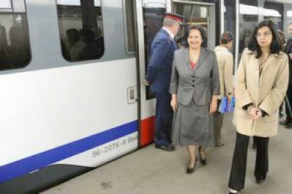 10 mil. de români merg în fiecare an cu naşul